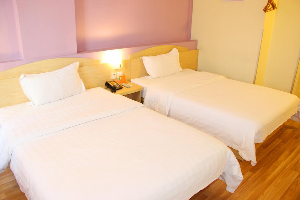 7Days Inn Guangzhou Zhongda North Gate Square Екстер'єр фото