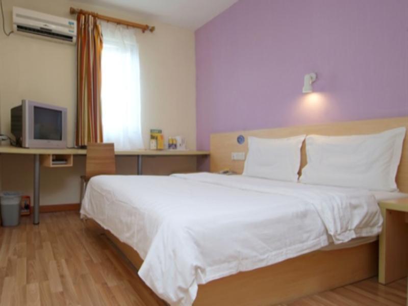 7Days Inn Guangzhou Zhongda North Gate Square Екстер'єр фото