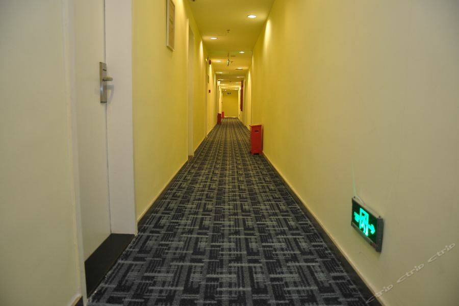 7Days Inn Guangzhou Zhongda North Gate Square Екстер'єр фото